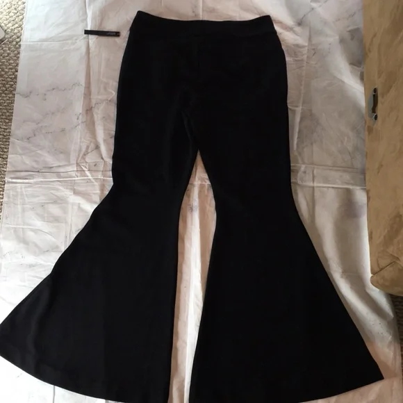 INC INTERNATIONAL CONCEPTS NWT BLACK RIBBED STRETCH FLARE LEG TROUSERS size 10